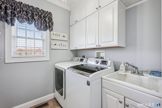 5 Kary Lane, New Milford, CT 06776