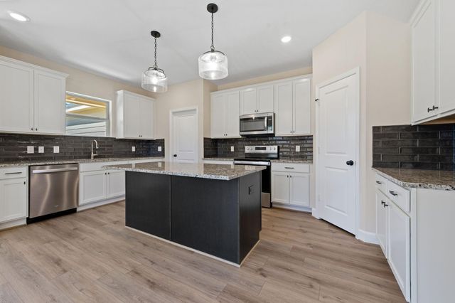 712 Duncan Avenue, Cleveland, TX 77327