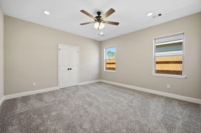 712 Duncan Avenue, Cleveland, TX 77327