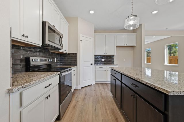 712 Duncan Avenue, Cleveland, TX 77327