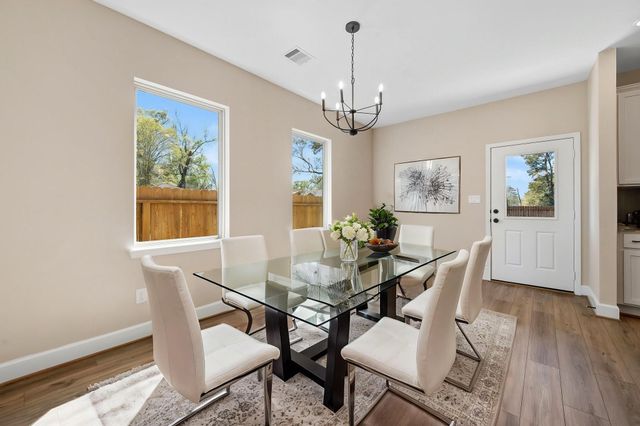 712 Duncan Avenue, Cleveland, TX 77327