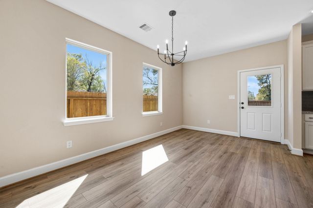 712 Duncan Avenue, Cleveland, TX 77327