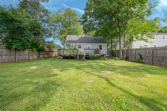 4 Ruth Place, Middlesex Boro, NJ 08846