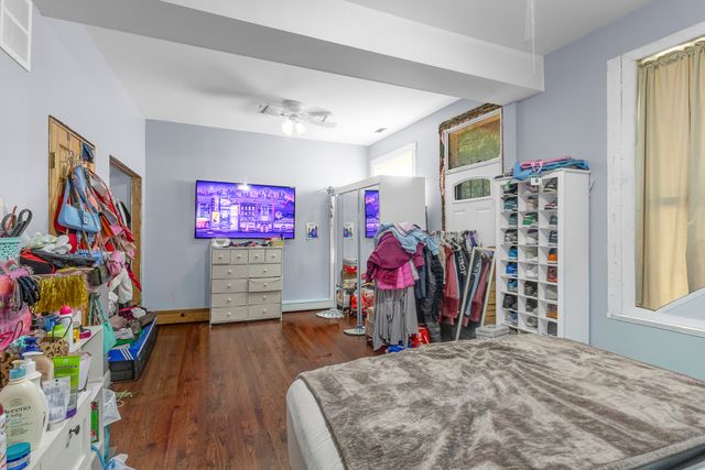 2114 S Trumbull Avenue, Chicago, IL 60623