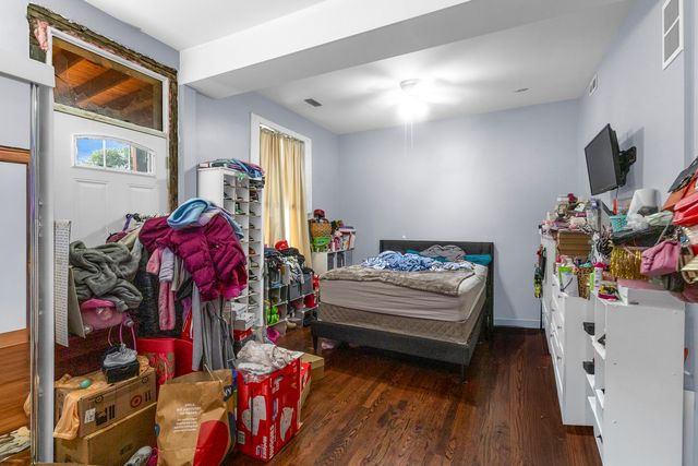 2114 S Trumbull Avenue, Chicago, IL 60623