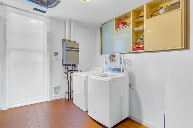 2114 S Trumbull Avenue, Chicago, IL 60623