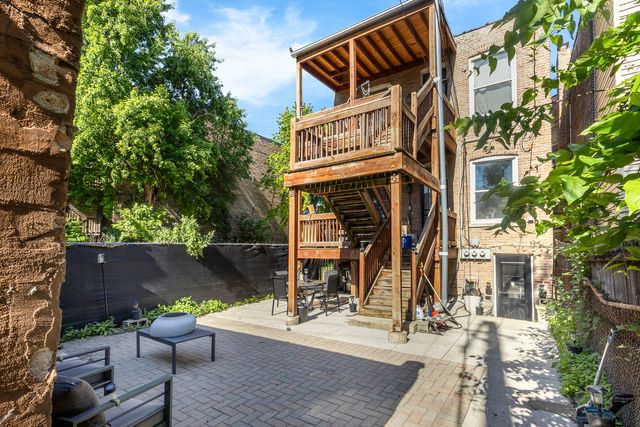 2114 S Trumbull Avenue, Chicago, IL 60623