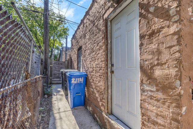 2114 S Trumbull Avenue, Chicago, IL 60623