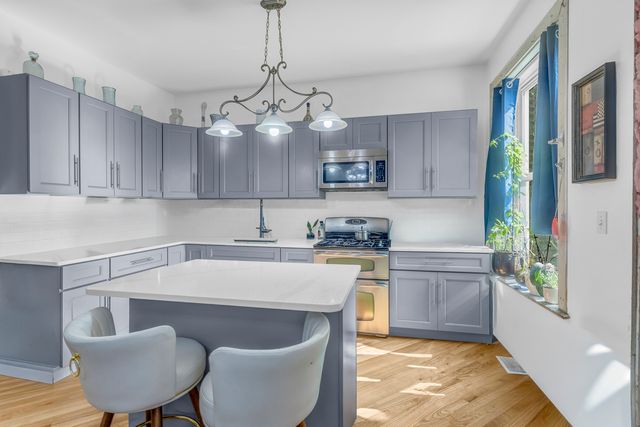 2114 S Trumbull Avenue, Chicago, IL 60623