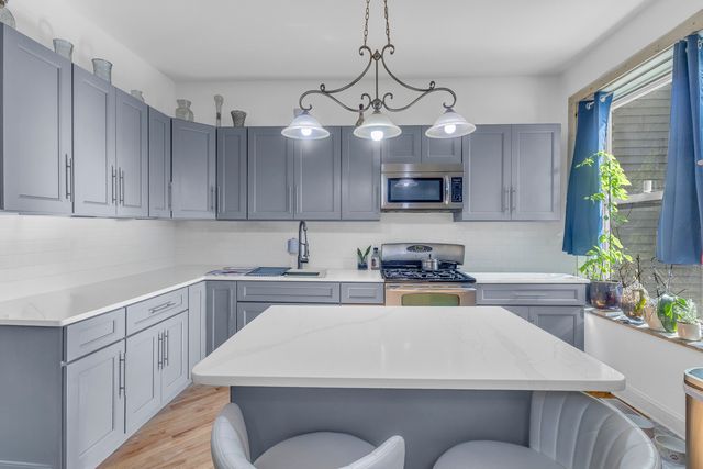 2114 S Trumbull Avenue, Chicago, IL 60623