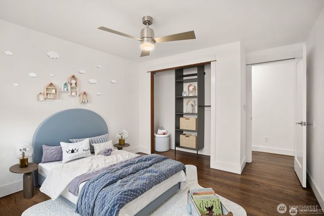 8826 10th Avenue SW, Seattle, WA 98106