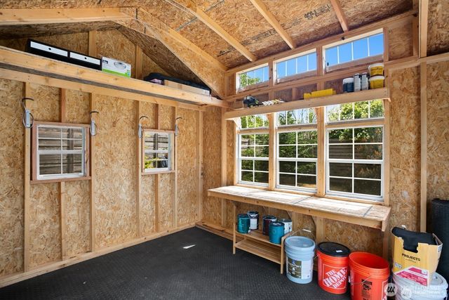 8826 10th Avenue SW, Seattle, WA 98106