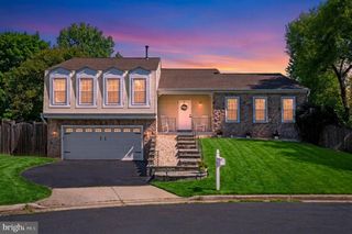 14404 HAYSTACK CT, Centreville, VA 20120