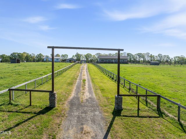 520 Plainfield Church Road, Siler City, NC 27344