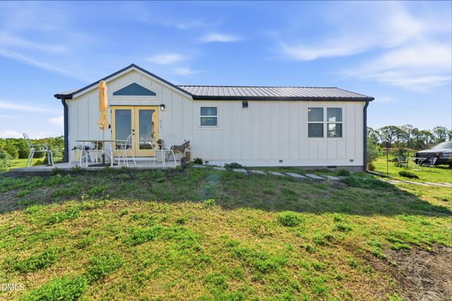 520 Plainfield Church Road, Siler City, NC 27344