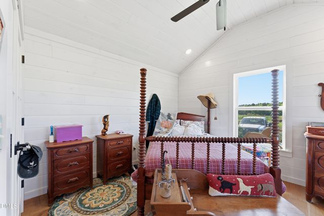520 Plainfield Church Road, Siler City, NC 27344