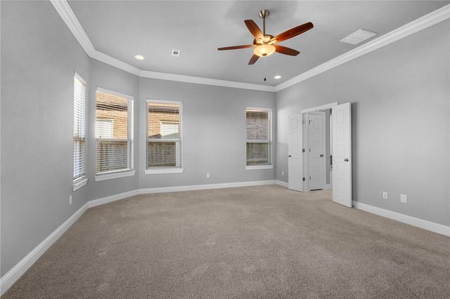 2608 SW Nottingham Avenue, Bentonville, AR 72713