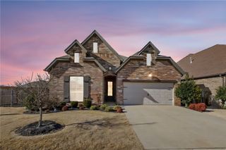 2608 SW Nottingham Avenue, Bentonville, AR 72713