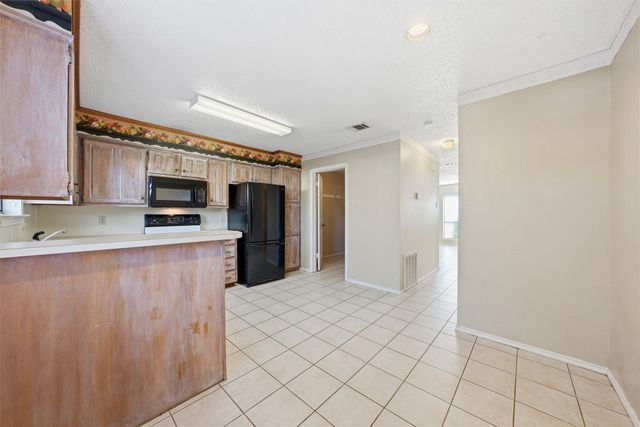 1371 S 11th Street, Waco, TX 76706