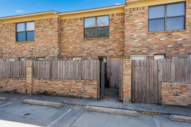 1371 S 11th Street, Waco, TX 76706