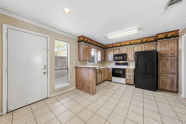 1371 S 11th Street, Waco, TX 76706