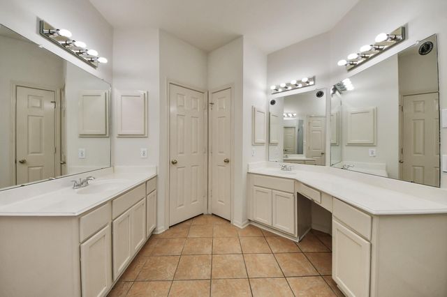 12207 Meadow Lane Court, Meadows Place, TX 77477