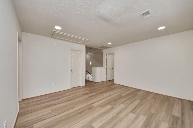 12207 Meadow Lane Court, Meadows Place, TX 77477