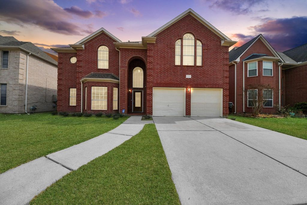 12207 Meadow Lane Court, Meadows Place, TX 77477