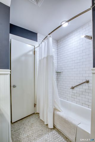 13 Algonquin Lane B, Stratford, CT 06614