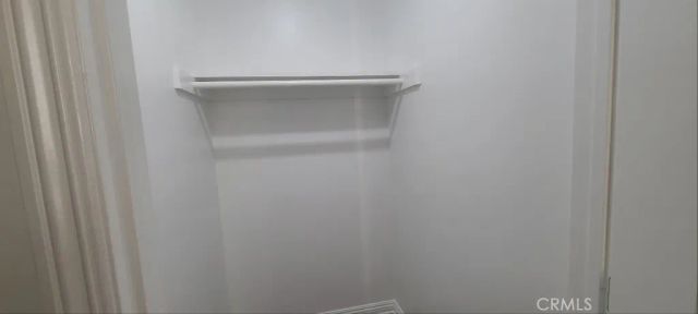 10613 S Broadway, Los Angeles, CA 90003