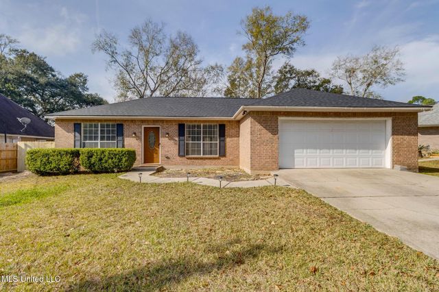 7832 Hilo Place, Diamondhead, MS 39525