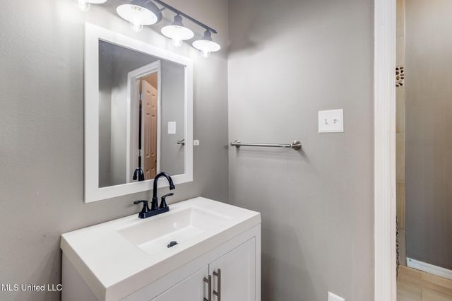 7832 Hilo Place, Diamondhead, MS 39525