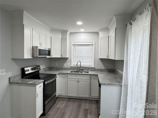 7125 Falconwood Court, Charlotte, NC 28227