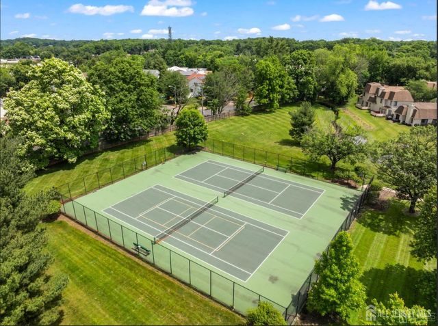 1 Carriage Place, Edison, NJ 08820