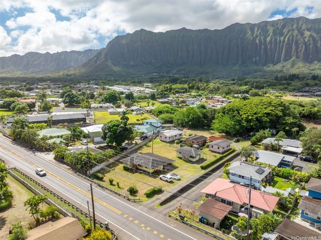 41-1702 Kalanianaole Highway, Waimanalo, HI 96795