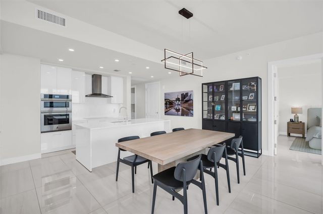 301 1ST STREET S 1205, St Petersburg, FL 33701