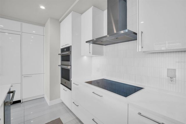 301 1ST STREET S 1205, St Petersburg, FL 33701