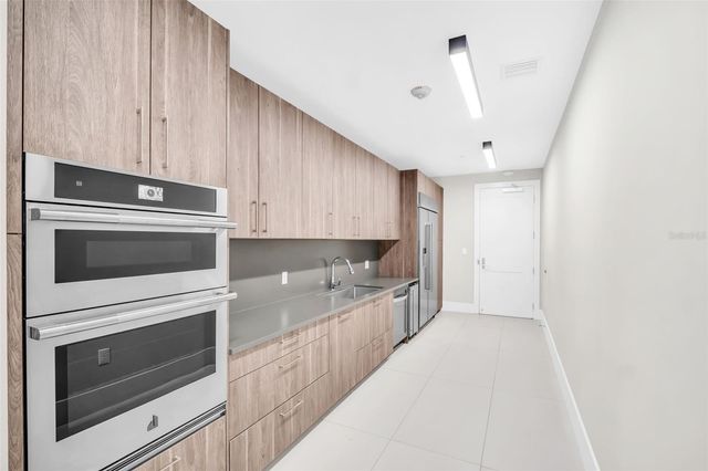 301 1ST STREET S 1205, St Petersburg, FL 33701