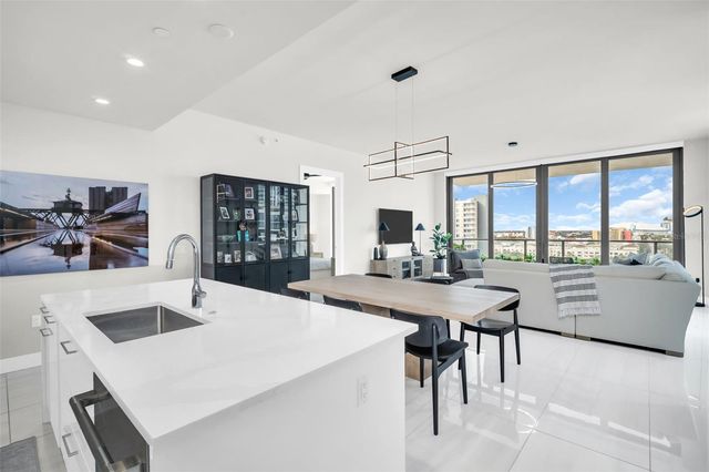 301 1ST STREET S 1205, St Petersburg, FL 33701