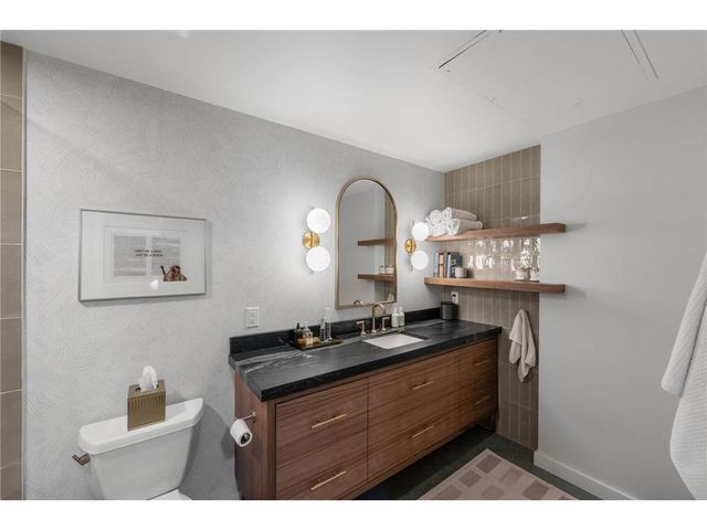 710 N 4th Street E109, Minneapolis, MN 55401