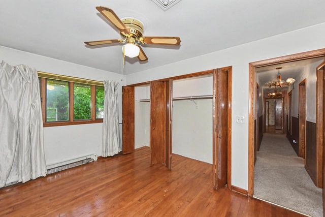 6920 N Beech Tree DRIVE, Glendale, WI 53209