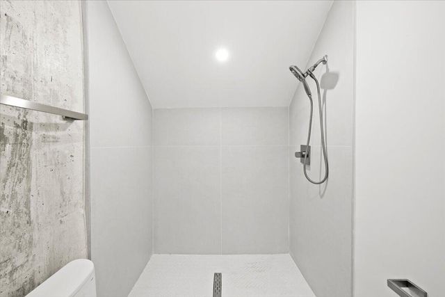 201 NW 14TH Way, Dania Beach, FL 33004