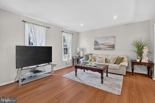 8114 ORVILLE ST, Alexandria, VA 22309
