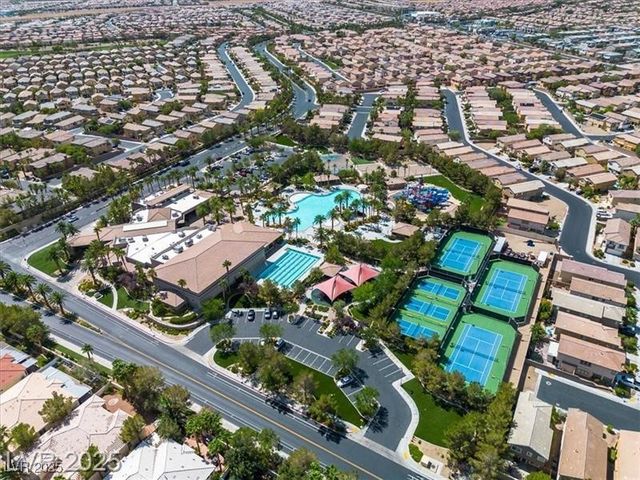 576 Foster Springs Road, Las Vegas, NV 89148