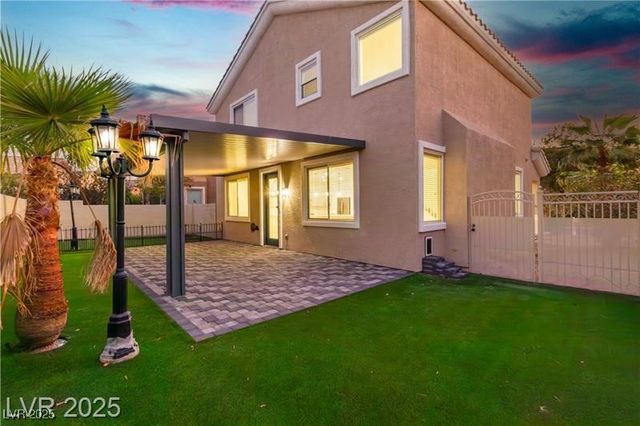 576 Foster Springs Road, Las Vegas, NV 89148