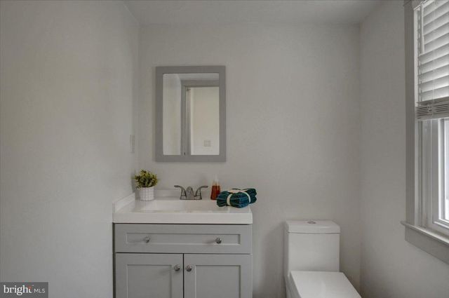 305 WALNUT ST, Shippensburg, PA 17257