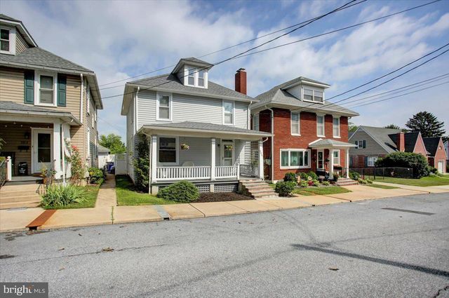 305 WALNUT ST, Shippensburg, PA 17257