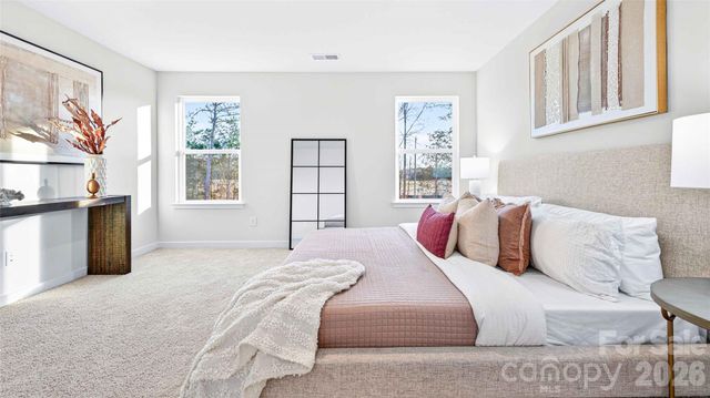 204 Hyder Ridge Road, Asheville, NC 28804