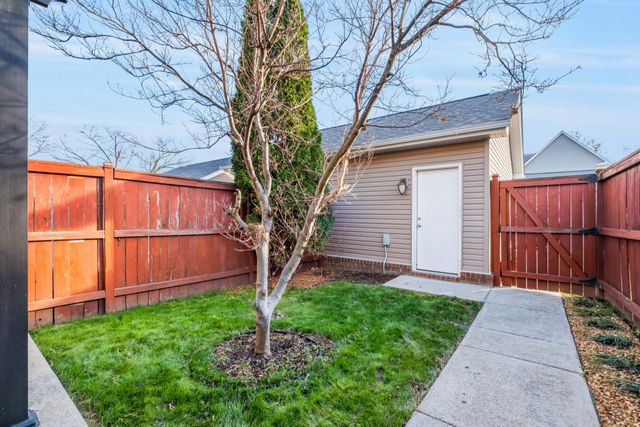 1234 Riverbrook Dr, Hermitage, TN 37076