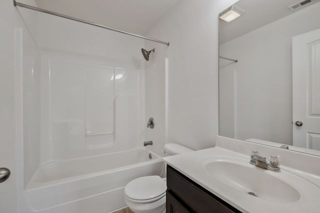 1234 Riverbrook Dr, Hermitage, TN 37076